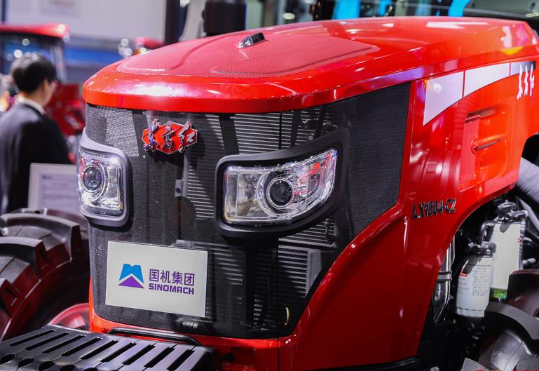 從“中國制造”到“中國標(biāo)準(zhǔn)”丨中國一拖以國標(biāo)引領(lǐng)中國農(nóng)機行業(yè)升級