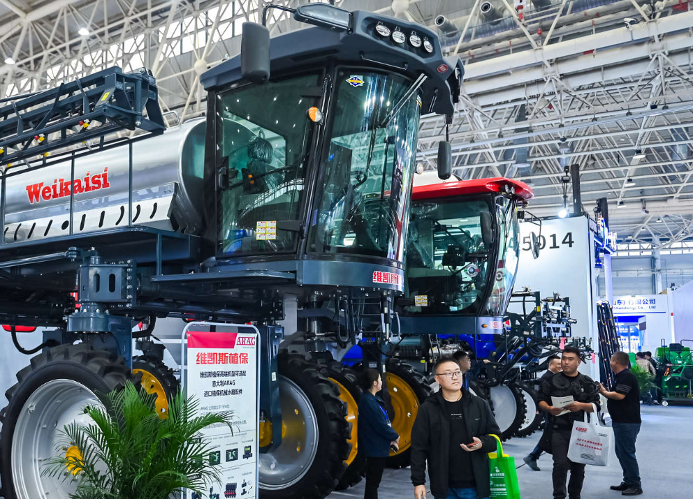 安徽。2025年1-11月拖拉机出口金额同比下降1%